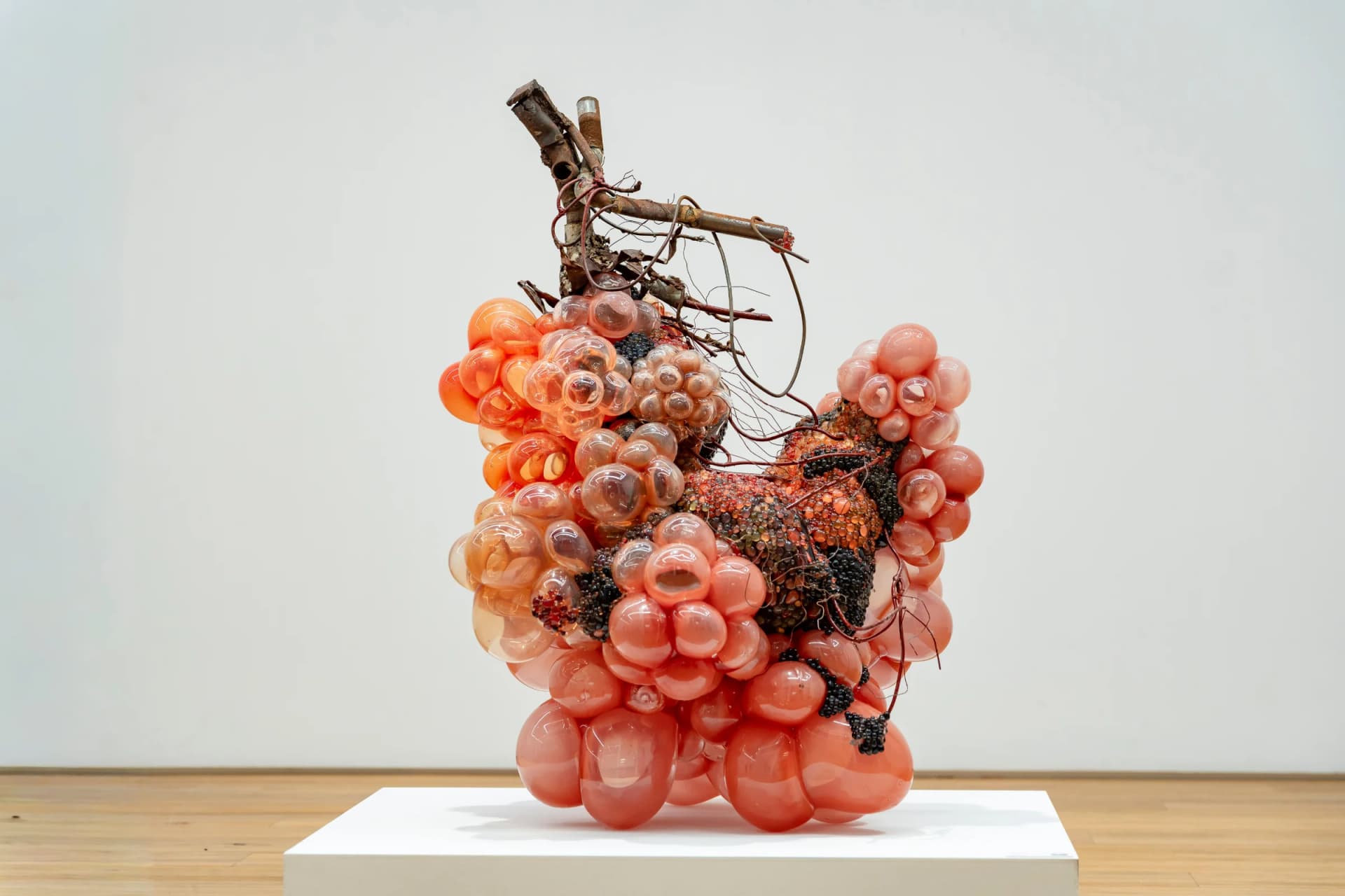 A glass work on show at ART KOGEI