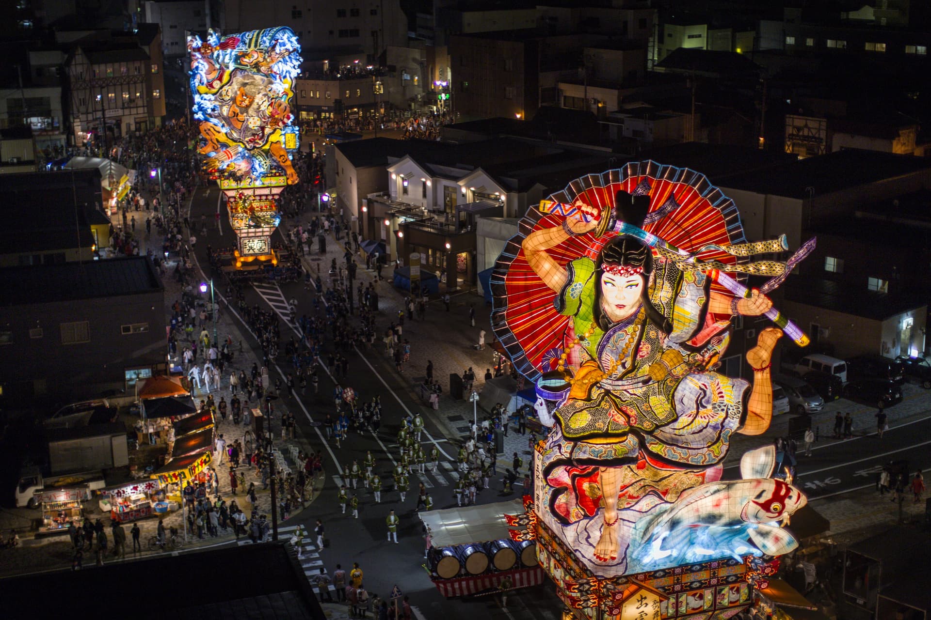 Goshogawara Tachineputa Festival