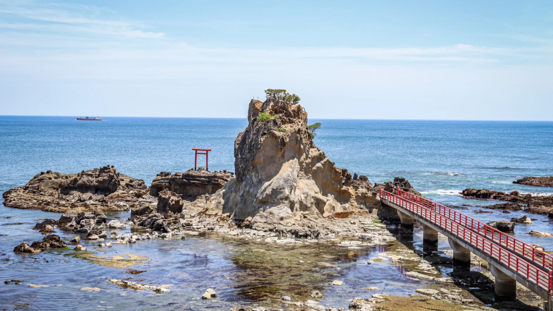 Hattachi Beach Benten Island