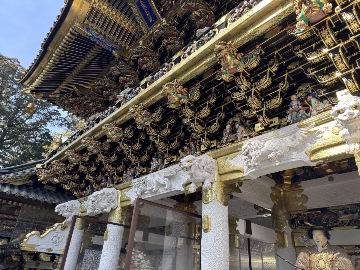 Detail of the decorative carvings on Yomeimon Gate