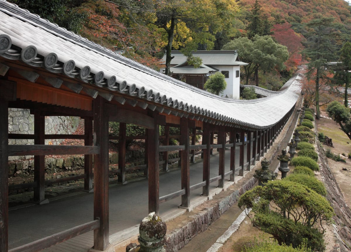 Kibitsu Jinja Corridor