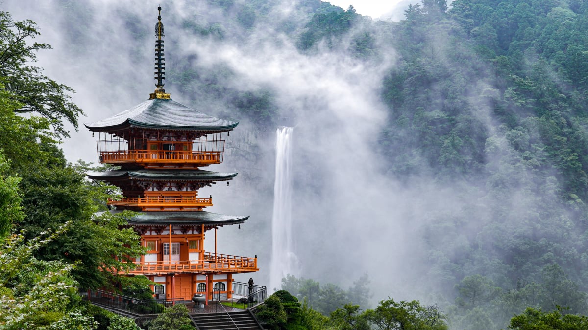 Nachi Falls and Three-story Pagoda