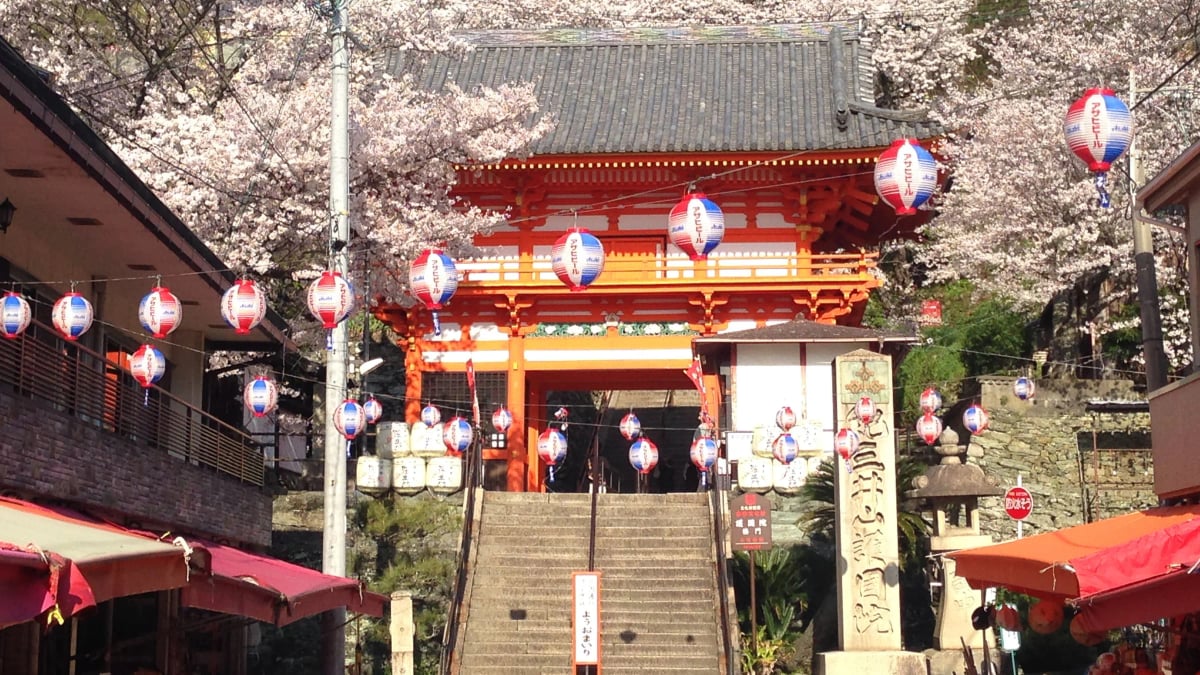 Kimiidera Temple