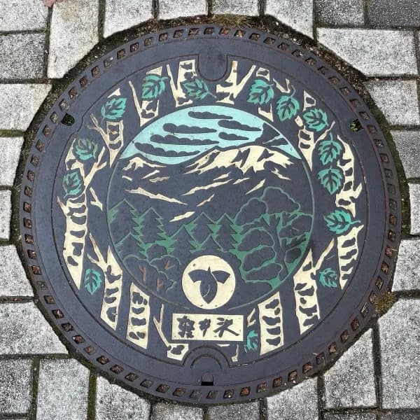 Manhole Design in Karuizawa, Nagano