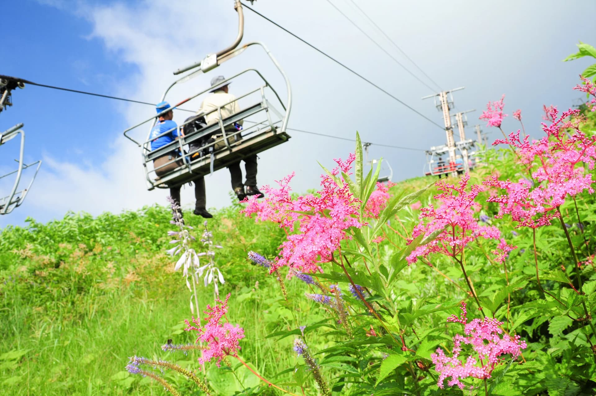 A chairlift on the Happo Alpine Line
