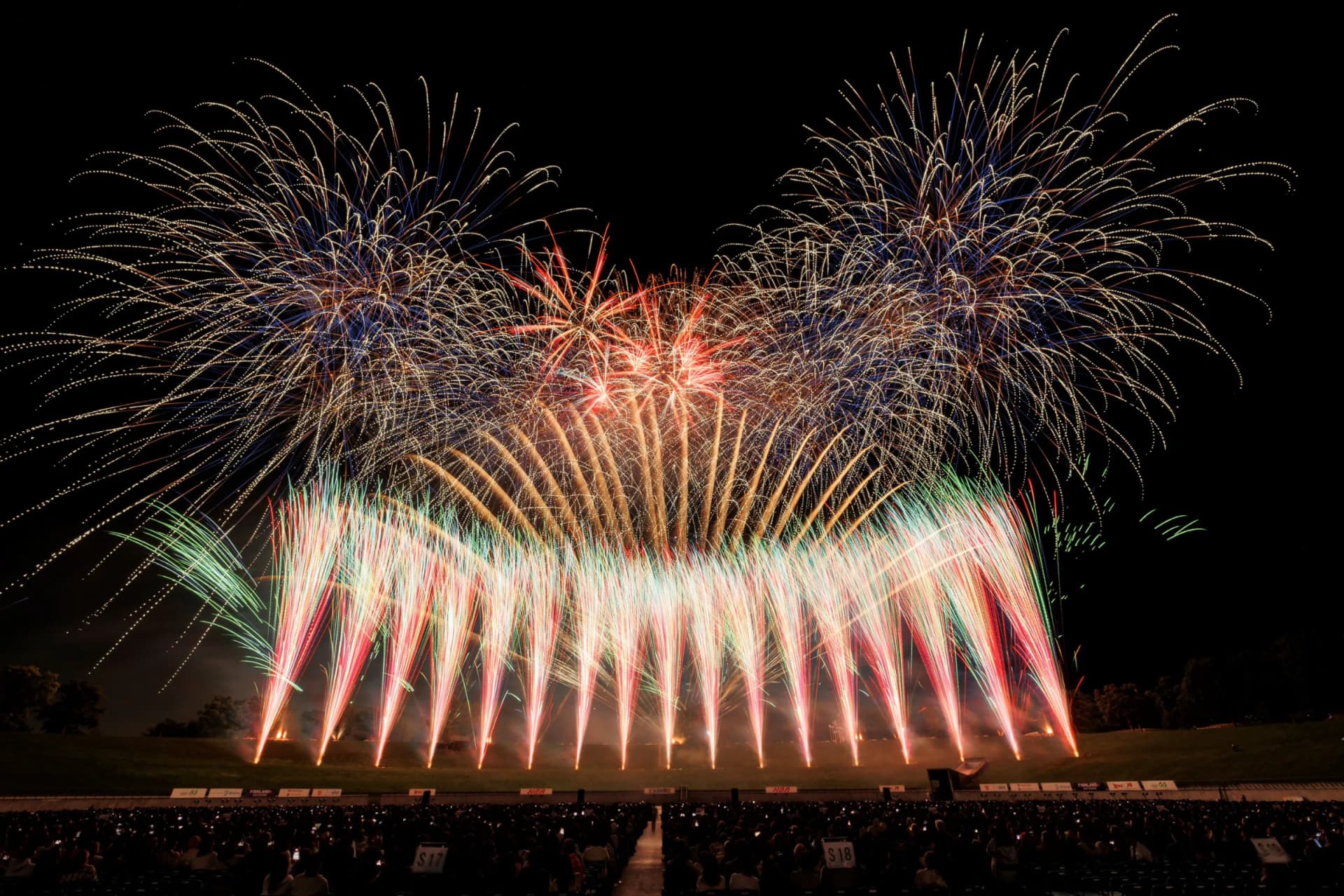 Synchronised fireworks display at Doshin Autumn Fireworks