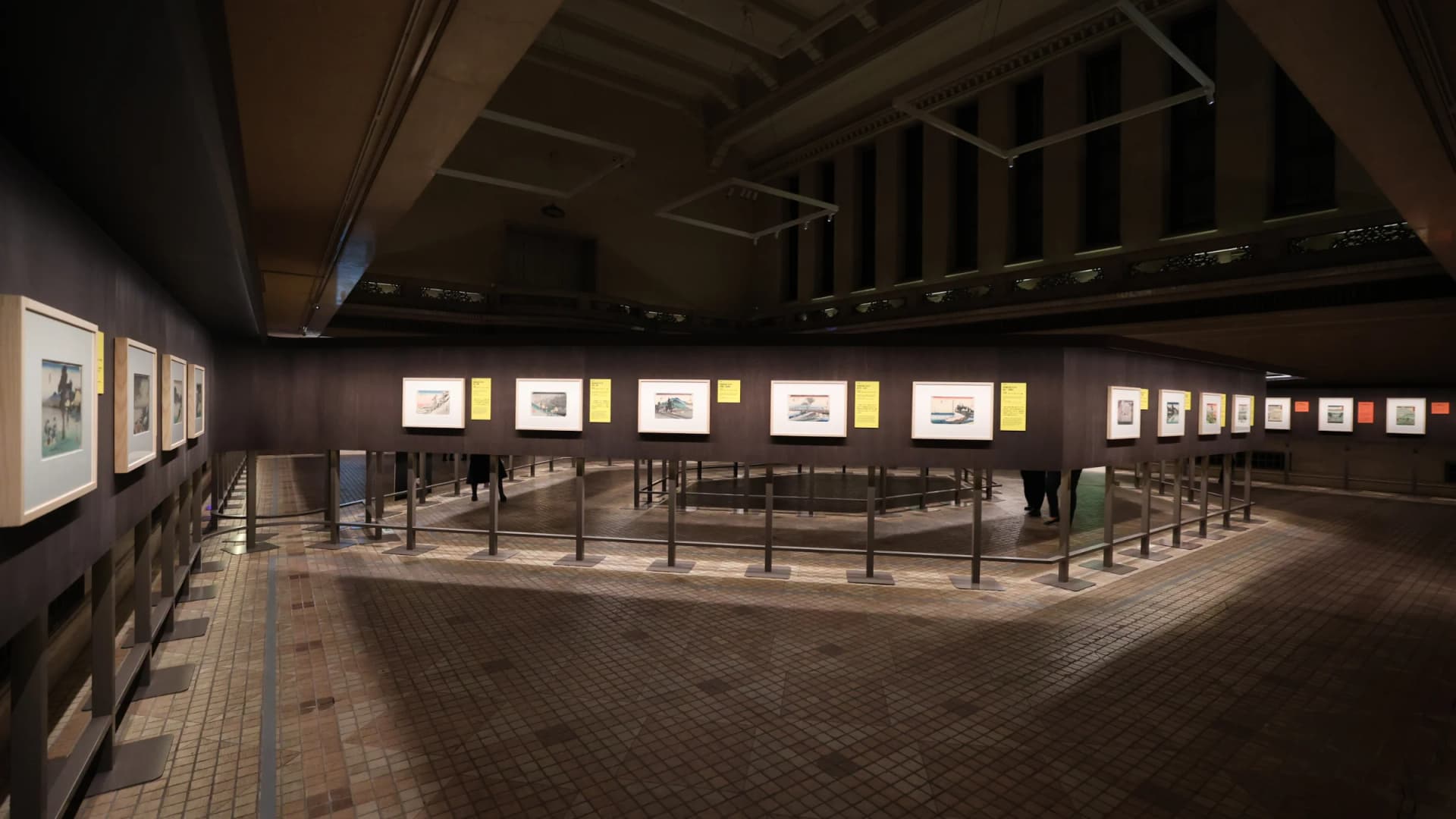 The exhibition hall at "Hiroshige: New Perspectives on Edo Japan", Tokyo National Museum