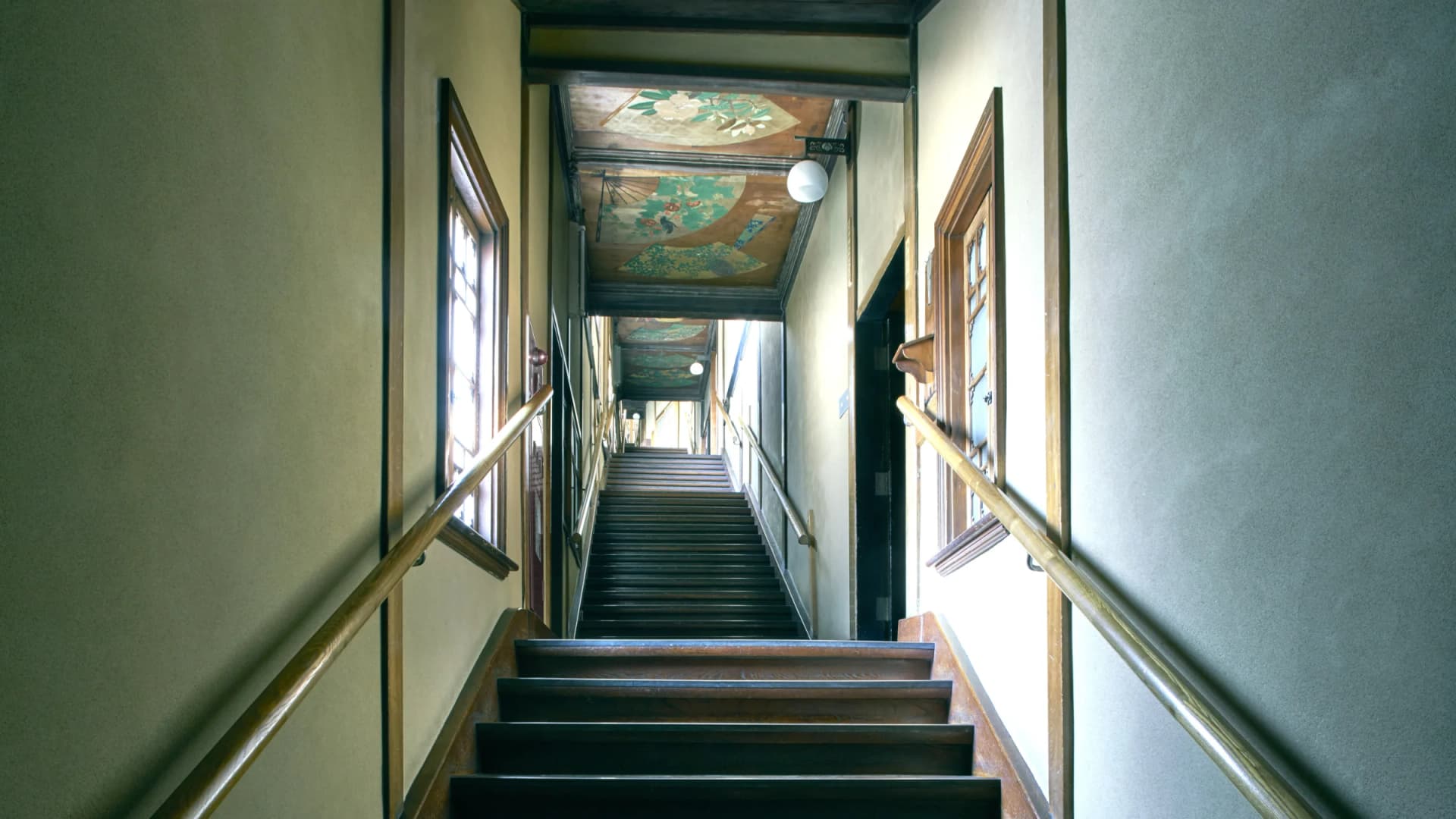 The staircase corridor, Hyakudan Kaidan