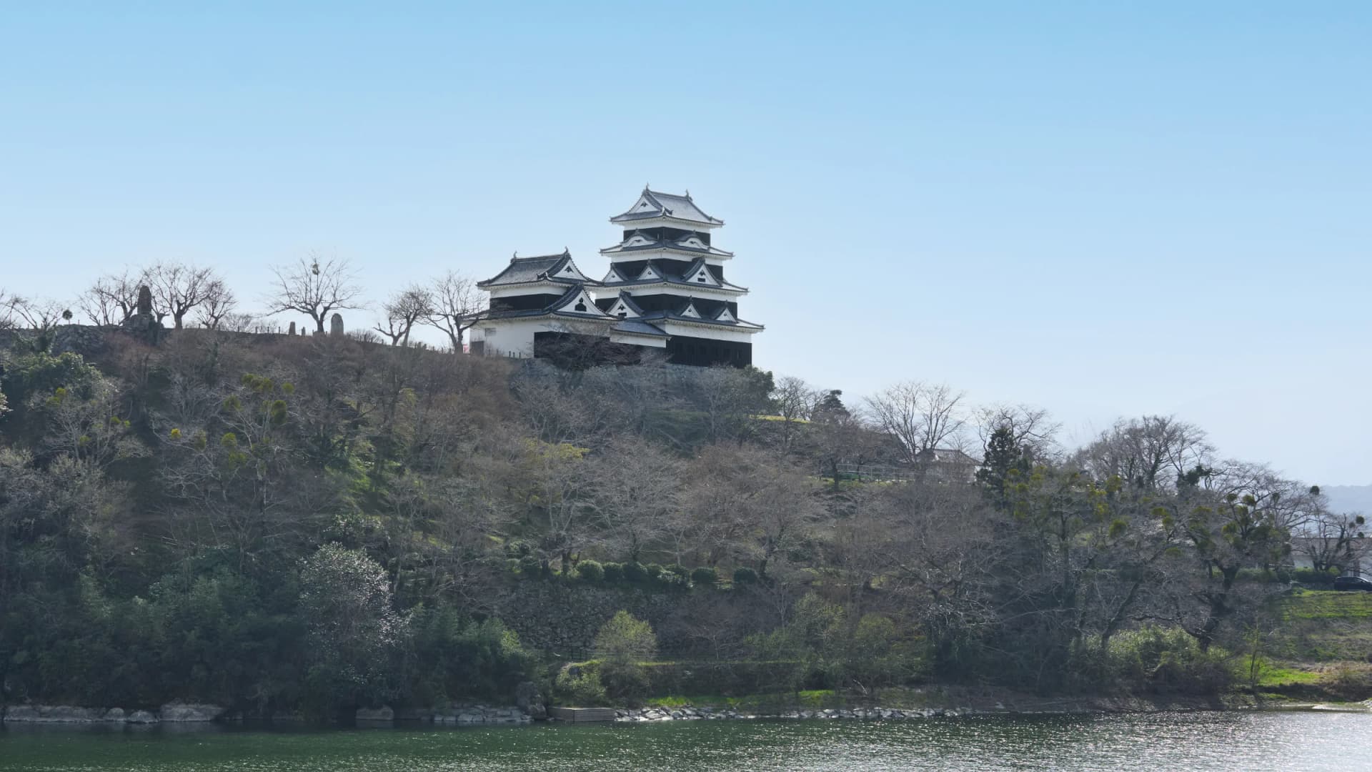 Ozu Castle perched atop its hilltop in Ozu, Ehime