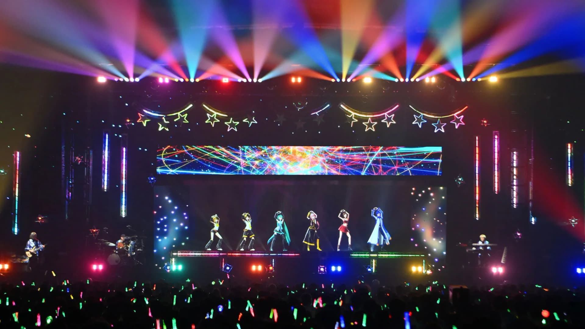 Hatsune Miku, Kagamine Rin, Kagamine Len, Megurine Luka, MEIKO, and KAITO's live performances at the Magical Mirai event