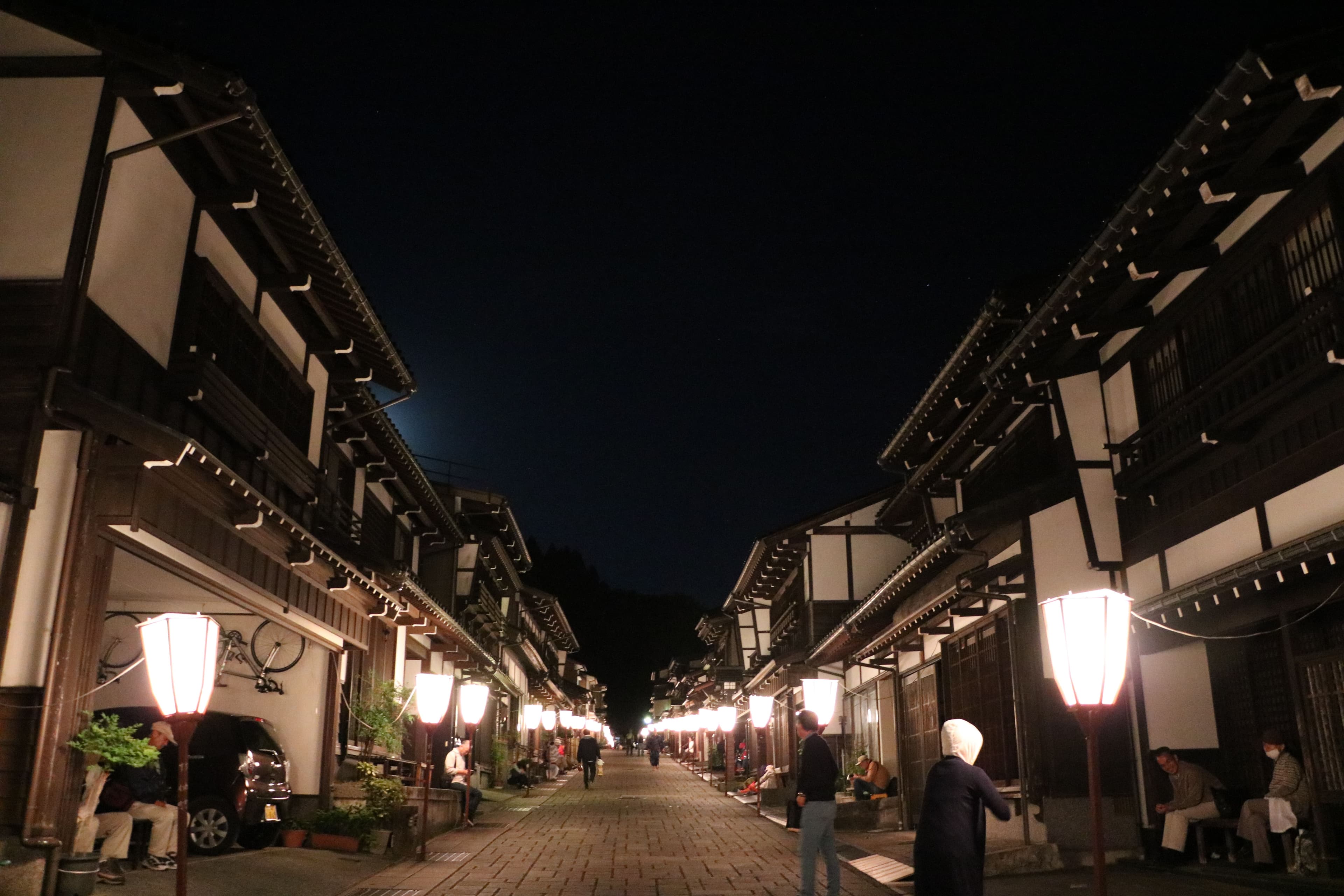 Suwamachi Main Street in Yatsuo-machi