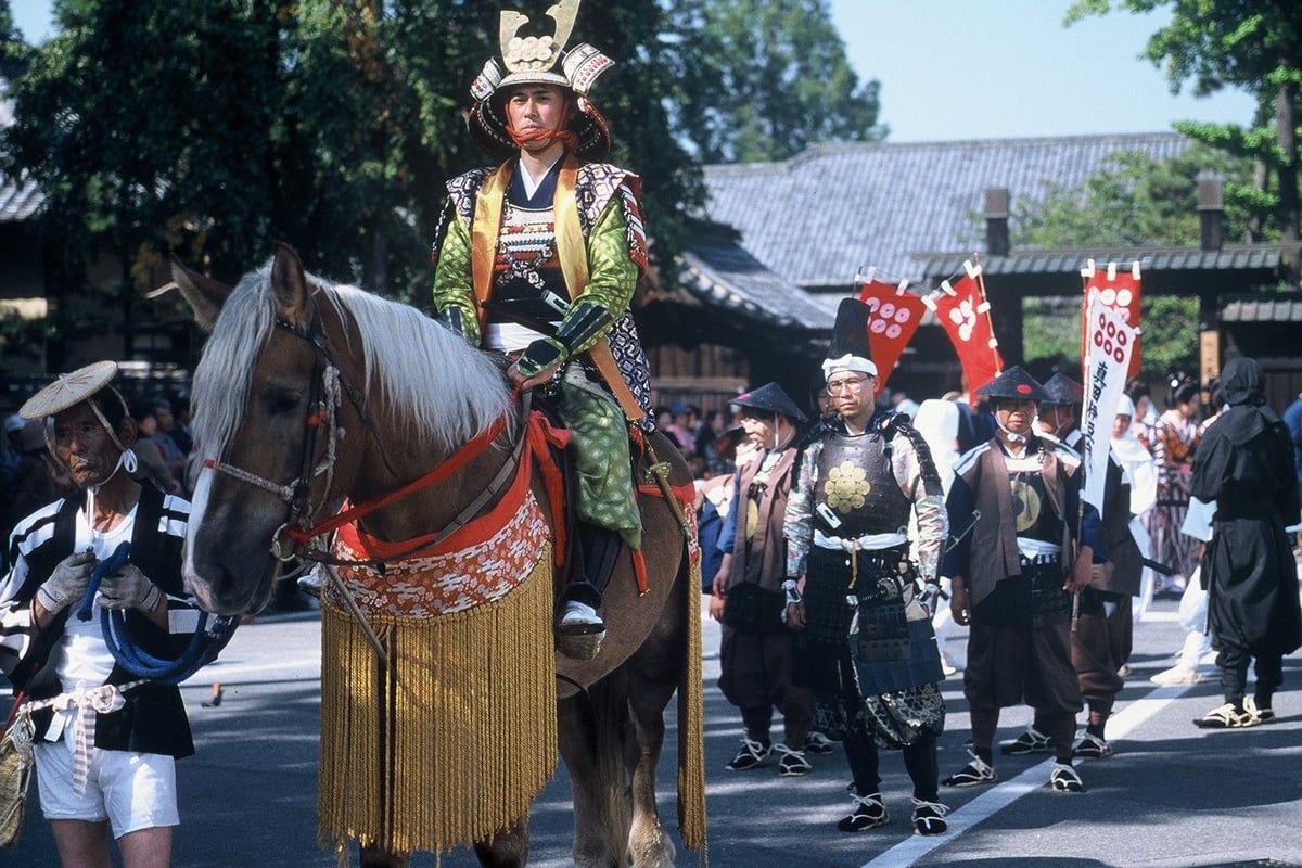 Sanada jumangoku parade