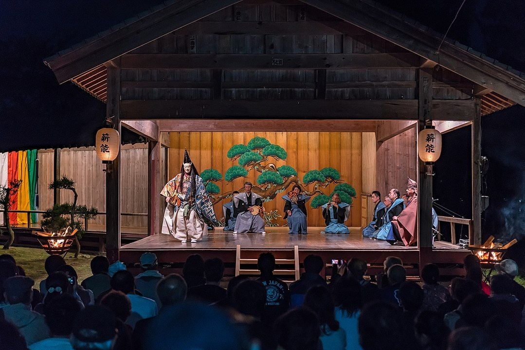 Sosha Shrine Annual Festival Eve Kyogen Performance