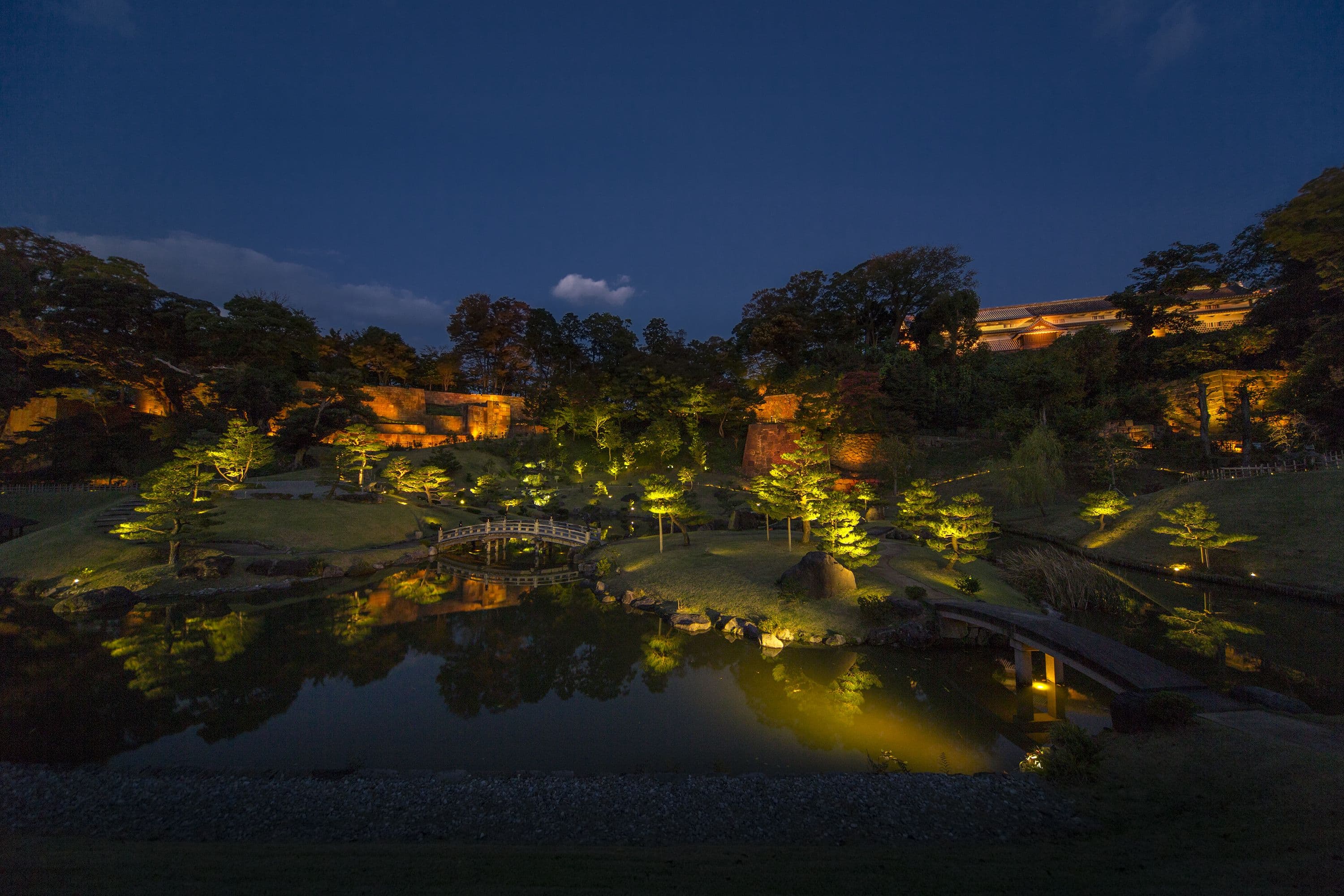 Kanazawa Castle Park at night